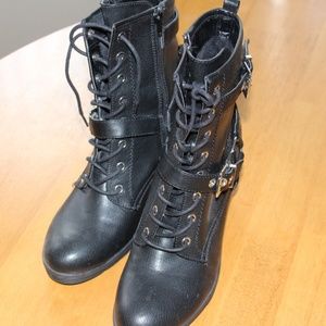 Guess Black leather Boots size 11
